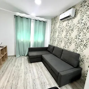 https://vialia-apartments-malaga.es-andalucia.com